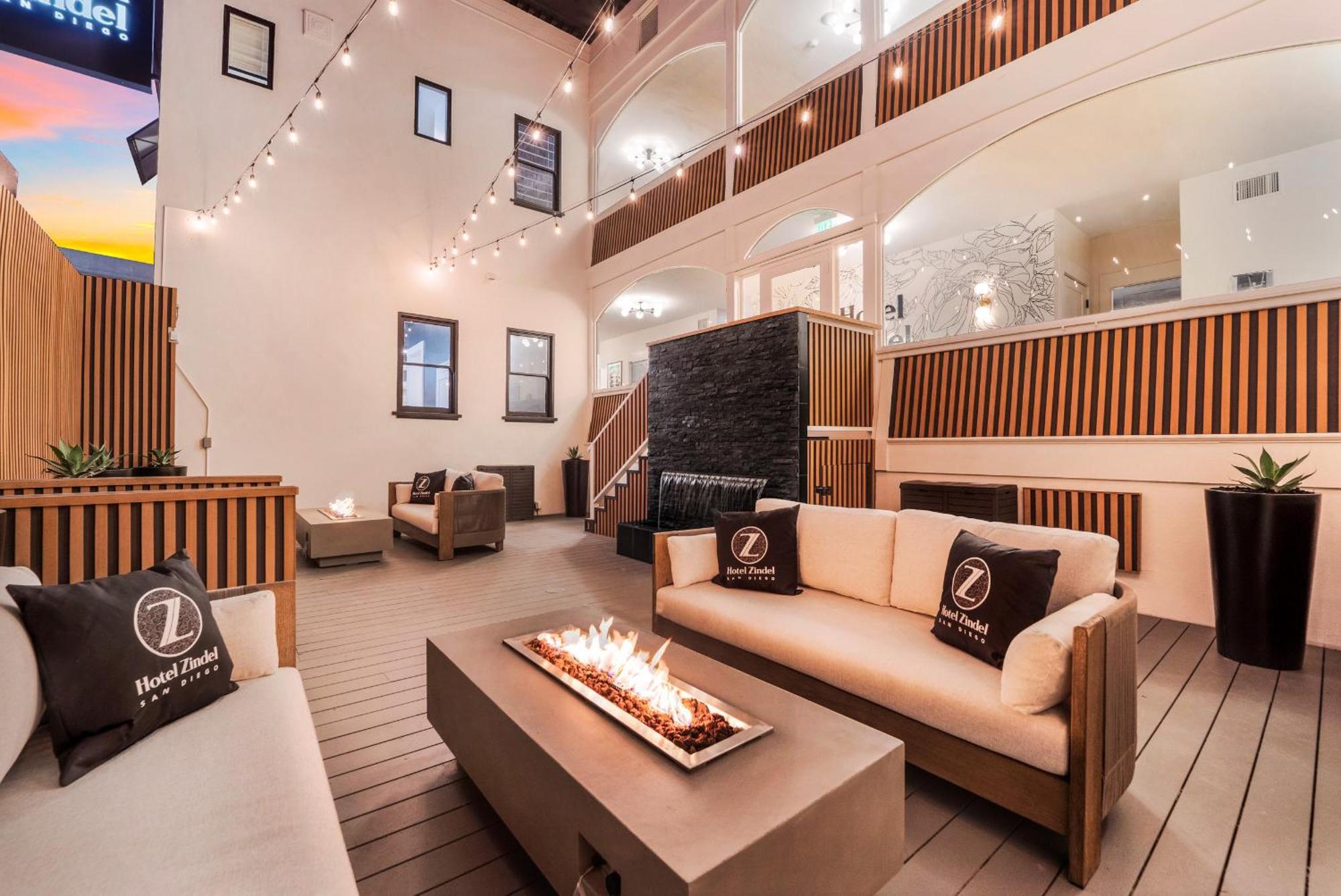 Zindel Hotel *