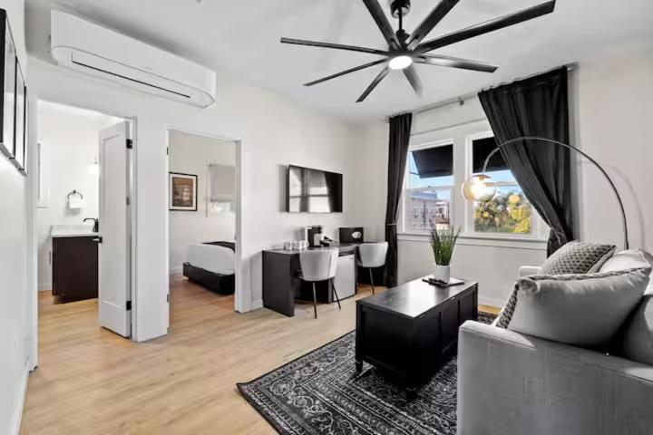 Hotel Zindel San Diego